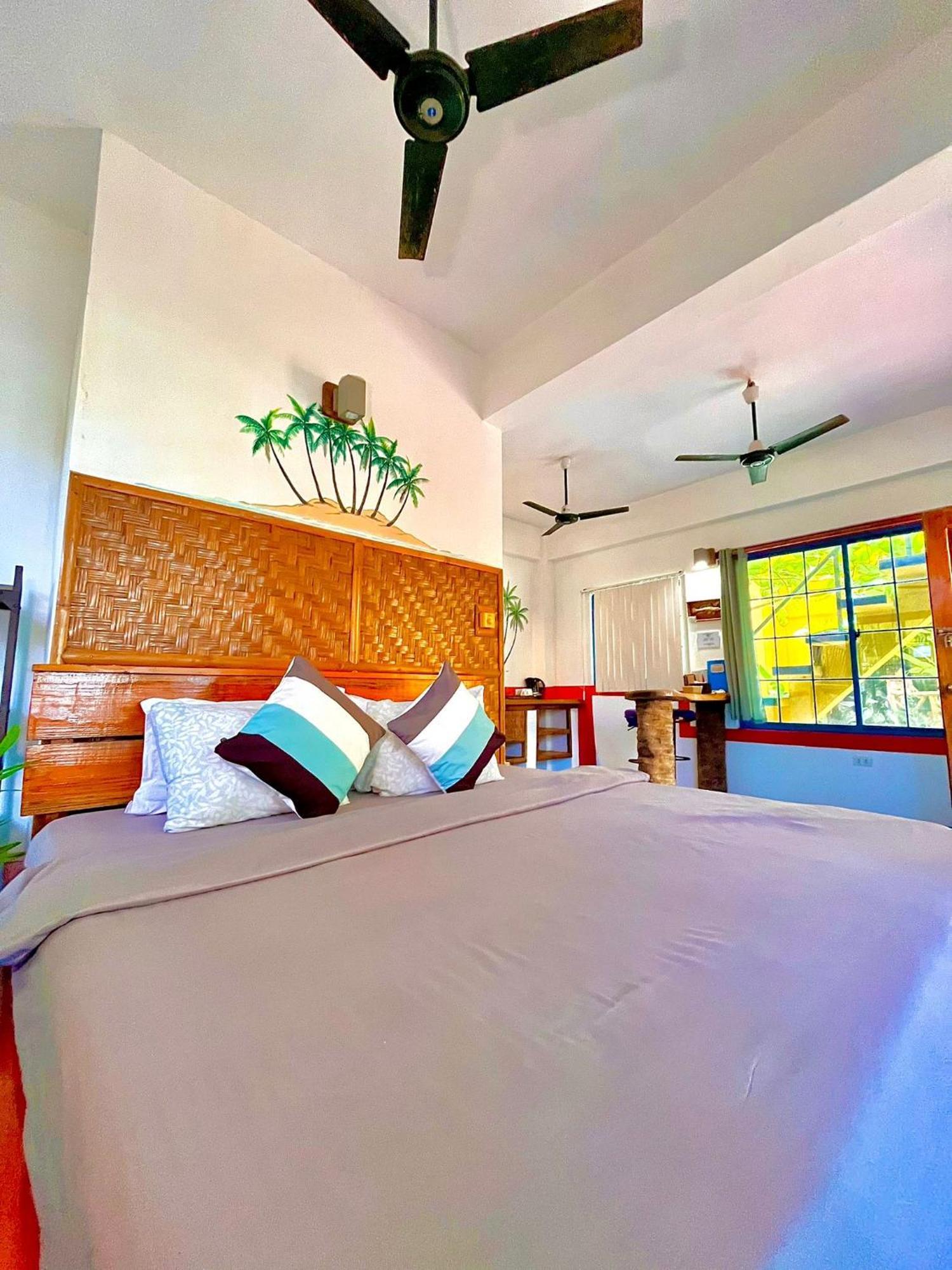 Apo Diver Beach Resort San Juan  Exterior photo
