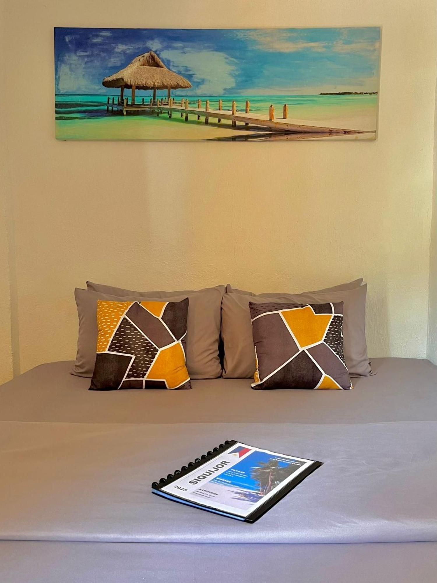 Apo Diver Beach Resort San Juan  Exterior photo
